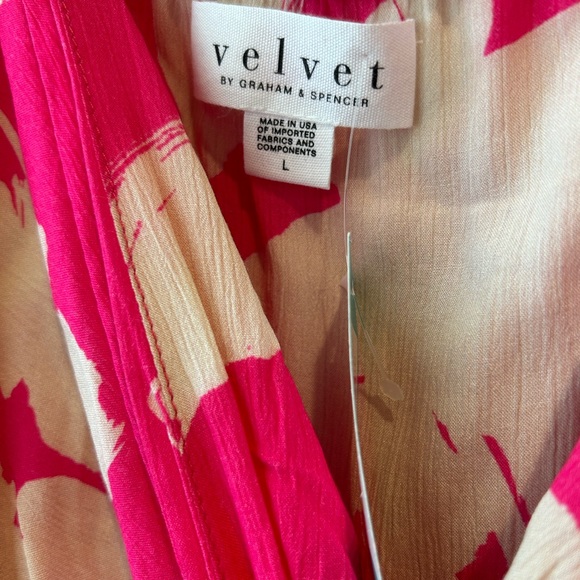 VELVET By Graham & Spencer Makena Twist Front Printed Dress Pink - Picture 2 of 3